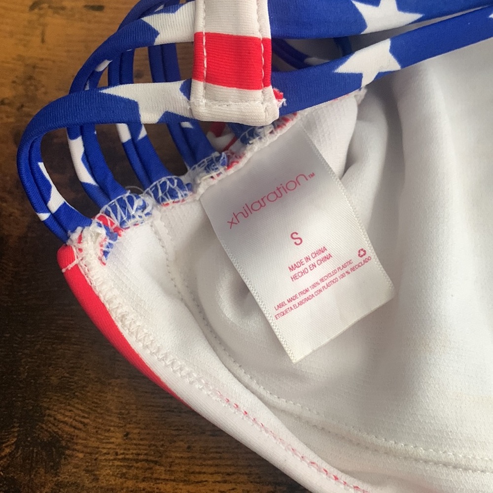 Bathing suit top - Picture 3 of 4